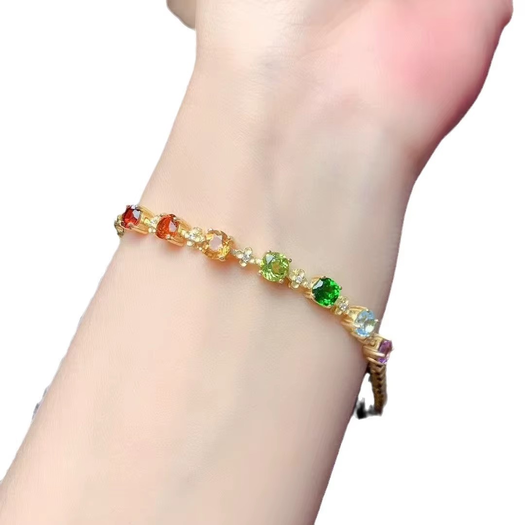 Boutique Jewelry Women's Brace - مراجعة Al Ain Jewelry & Watches Exhibition 2025 وسعره