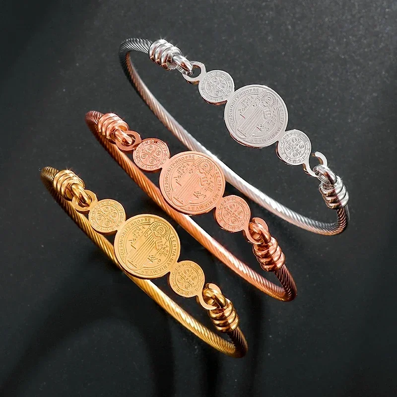 Stainless Steel Saint Benito C - مراجعة Al Ain Jewelry & Watches Exhibition 2025 وسعره